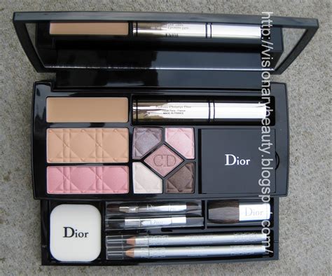 dior color deciner|Dior couture color palette.